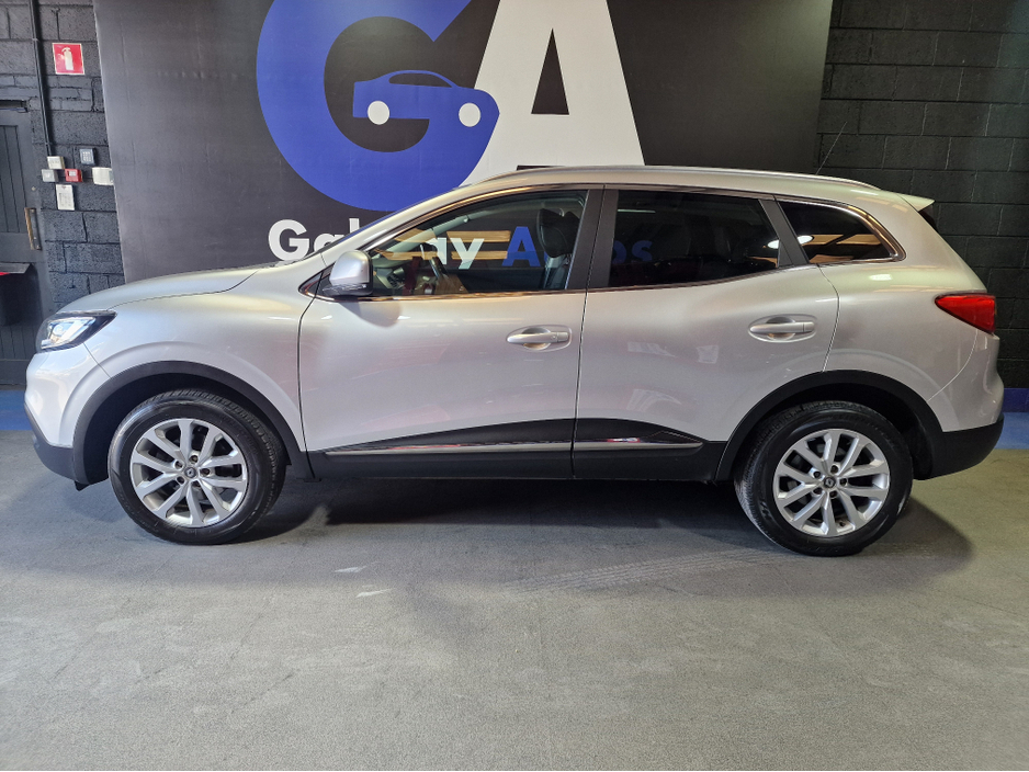 2018 Renault Kadjar - image 5