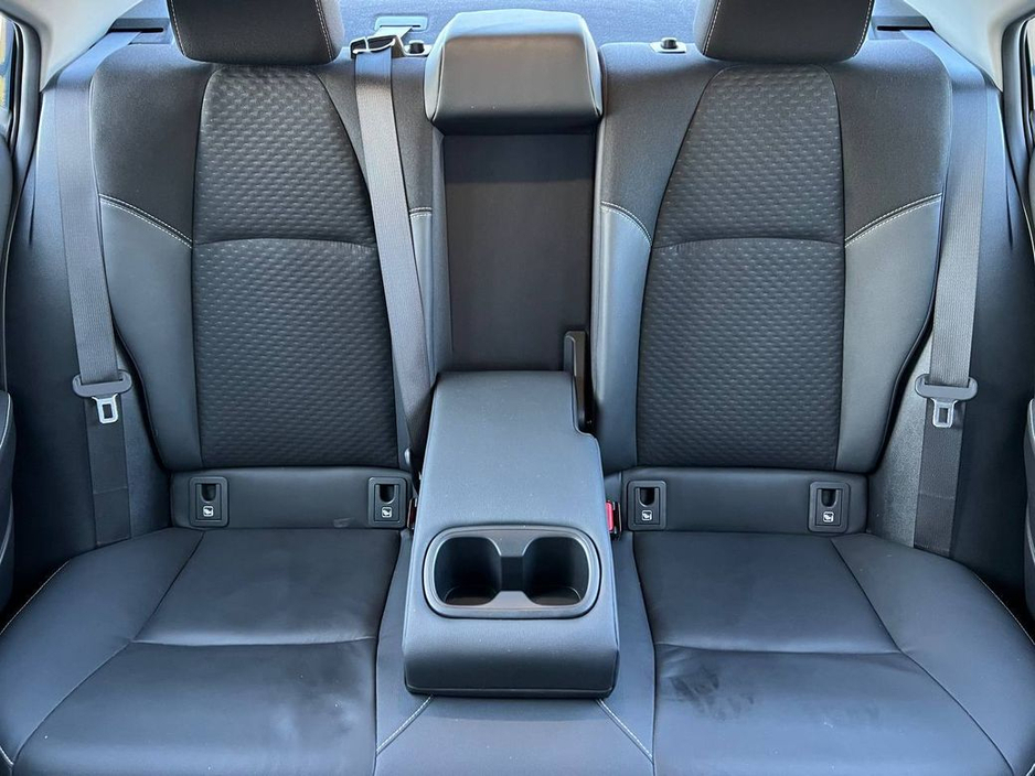 2023 Toyota Corolla - image 12