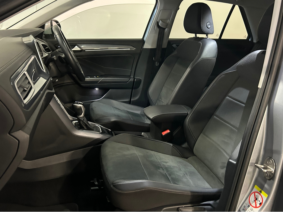 2023 Volkswagen T-Roc STYLE 1.5 TSI D7F 150HP €29,950