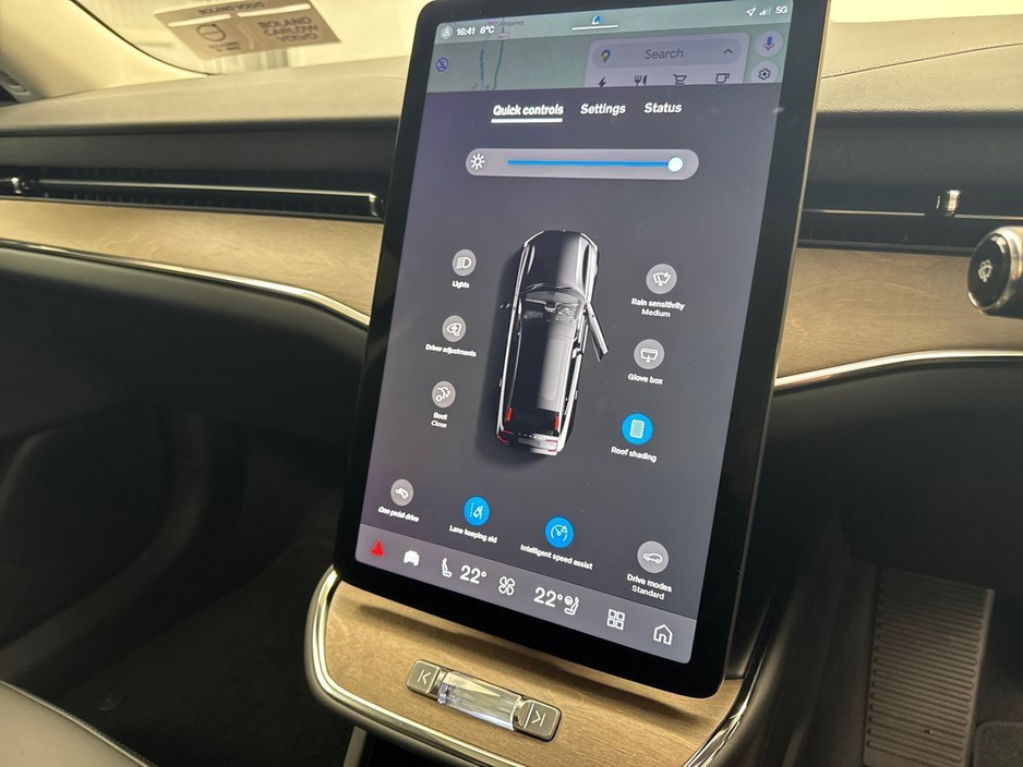 2026 Volvo ES90 - image 18