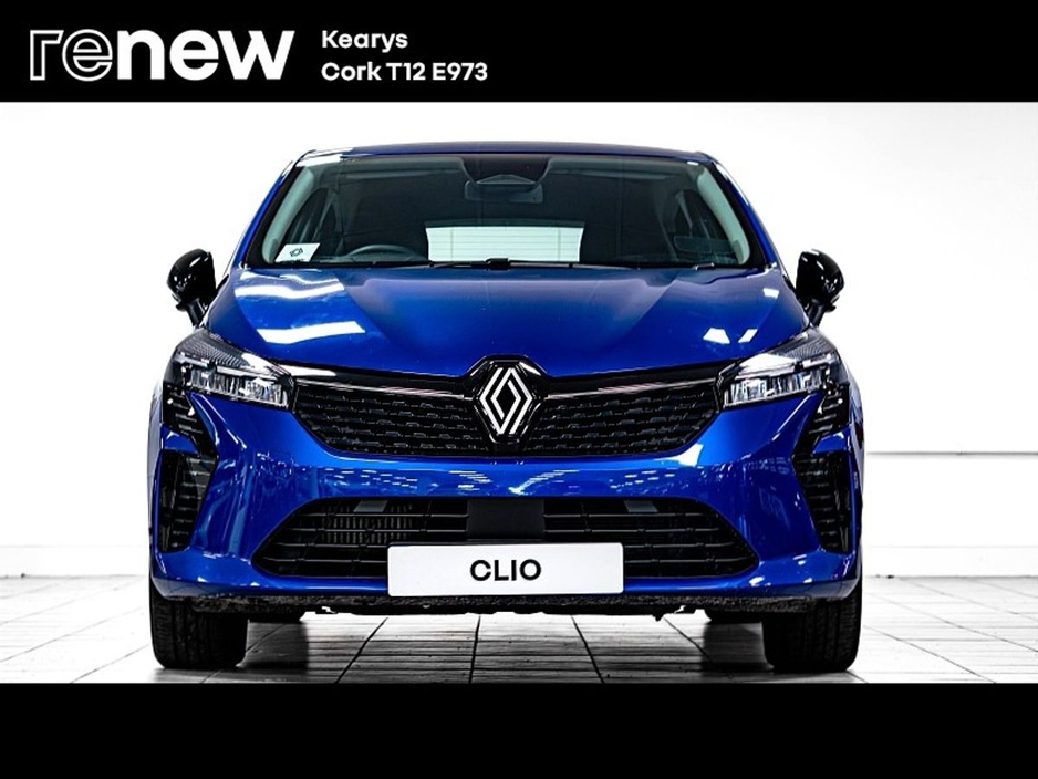 2025 Renault Clio - image 8