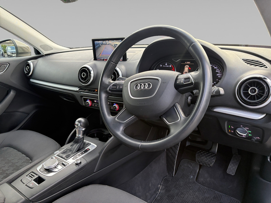 2015 Audi A3 - image 14