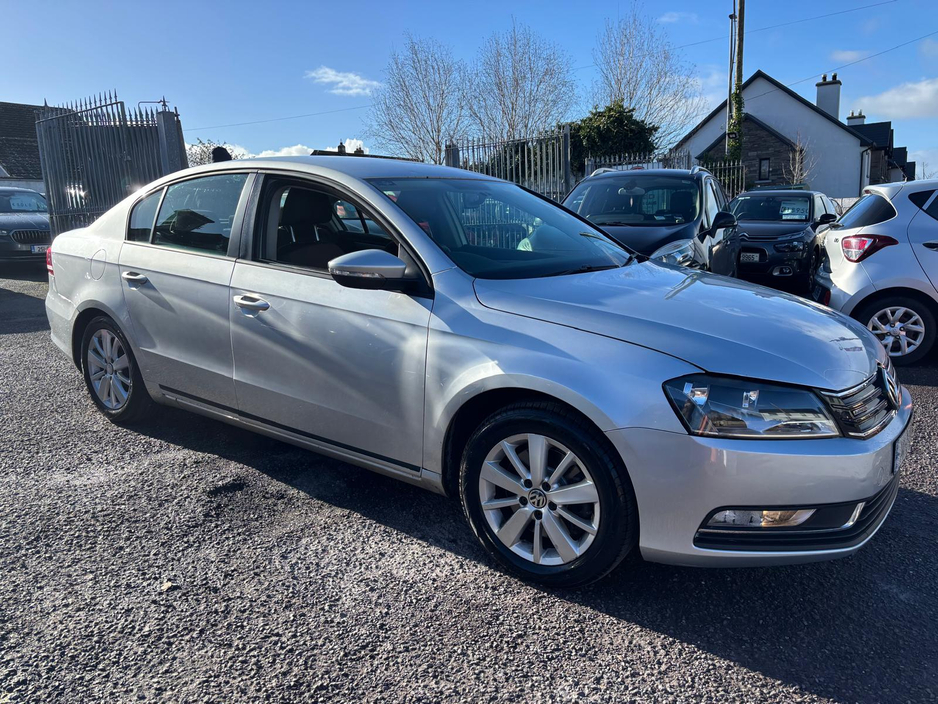 2014 Volkswagen Passat BLUEMOTION 1.6 TDI MANUAL 6SPEED FWD 105HP 4DR €5,950
