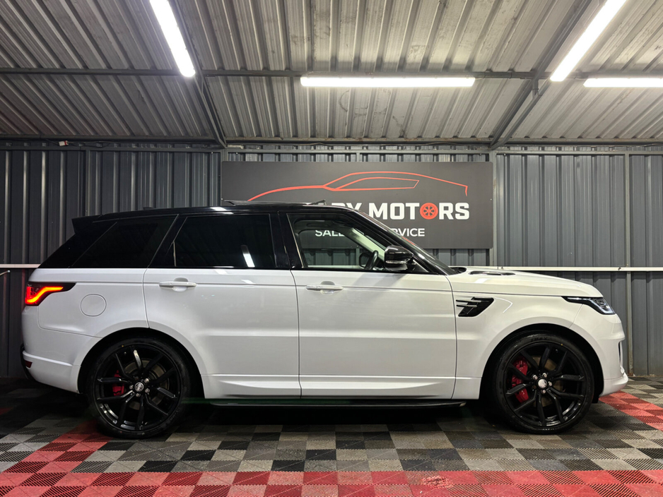 2019 Land Rover Range Rover Sport - image 4