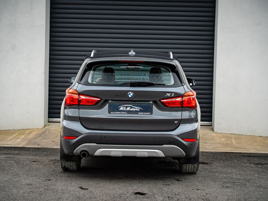 2018 BMW X1 - image 3