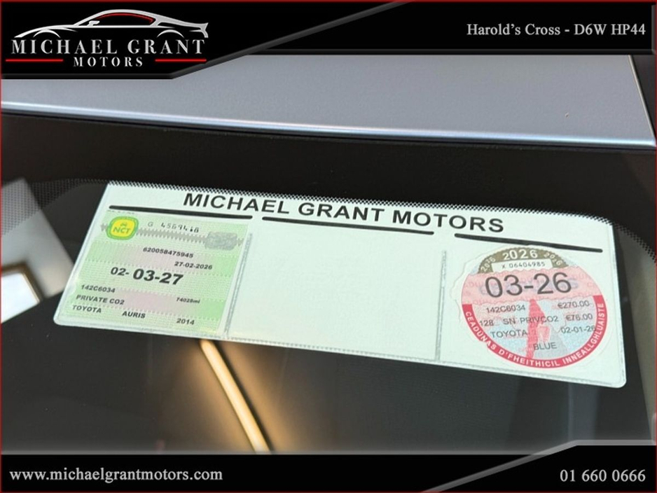 2014 Toyota Auris - image 27