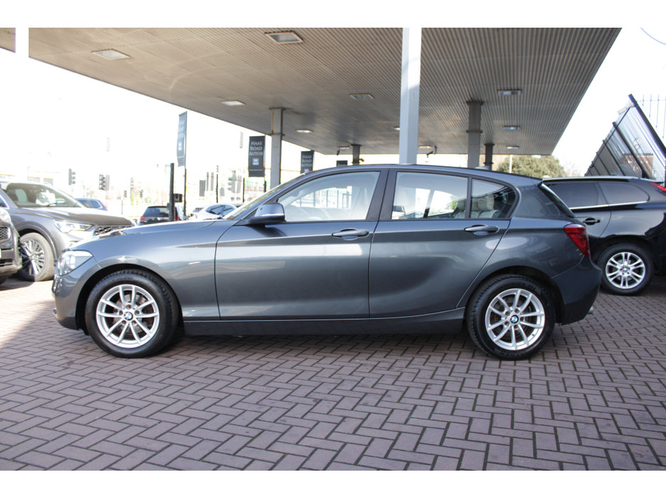 2015 BMW 1 Series - image 7