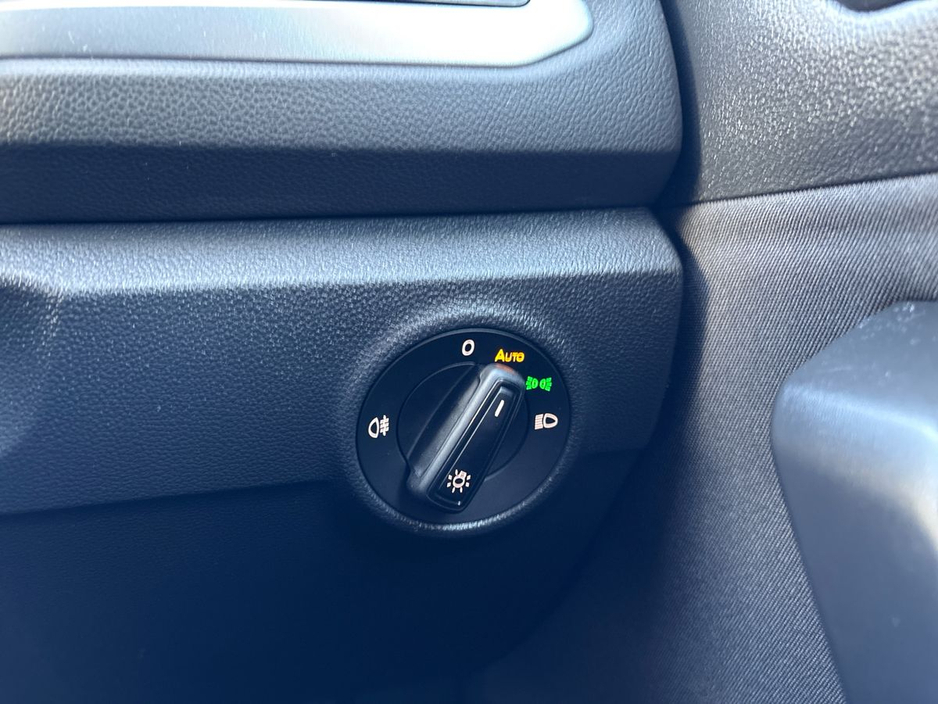 2024 Volkswagen T-Roc T-ROC EDITION 75 1.0TSI M6F 116HP €29,975