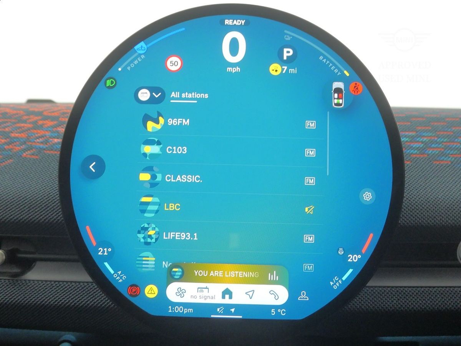 2025 MINI Aceman E €31,900