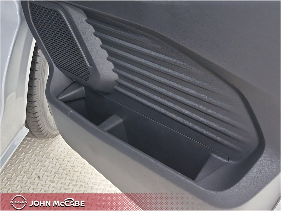 2026 Nissan Primastar - image 38