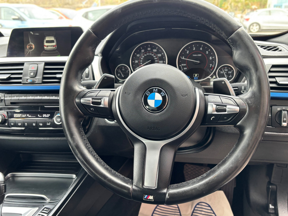 2017 BMW 3 Series - image 7