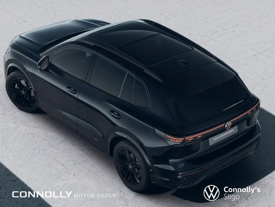 2026 Volkswagen Tiguan - image 9