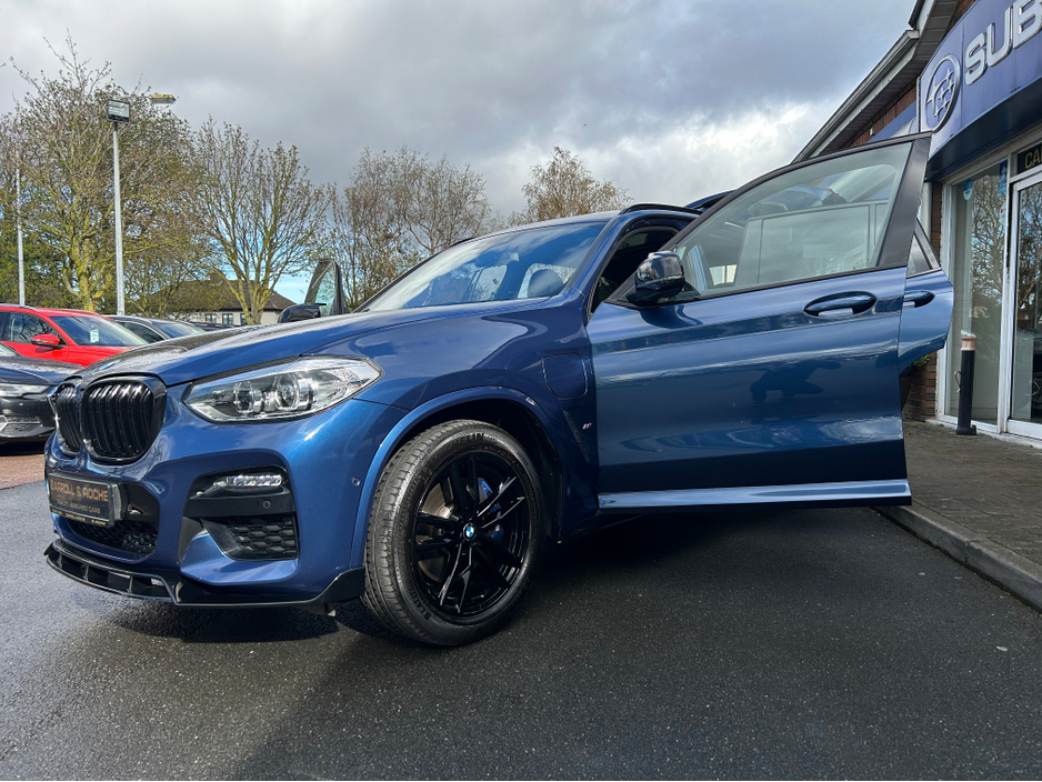 2021 BMW X3 - image 27