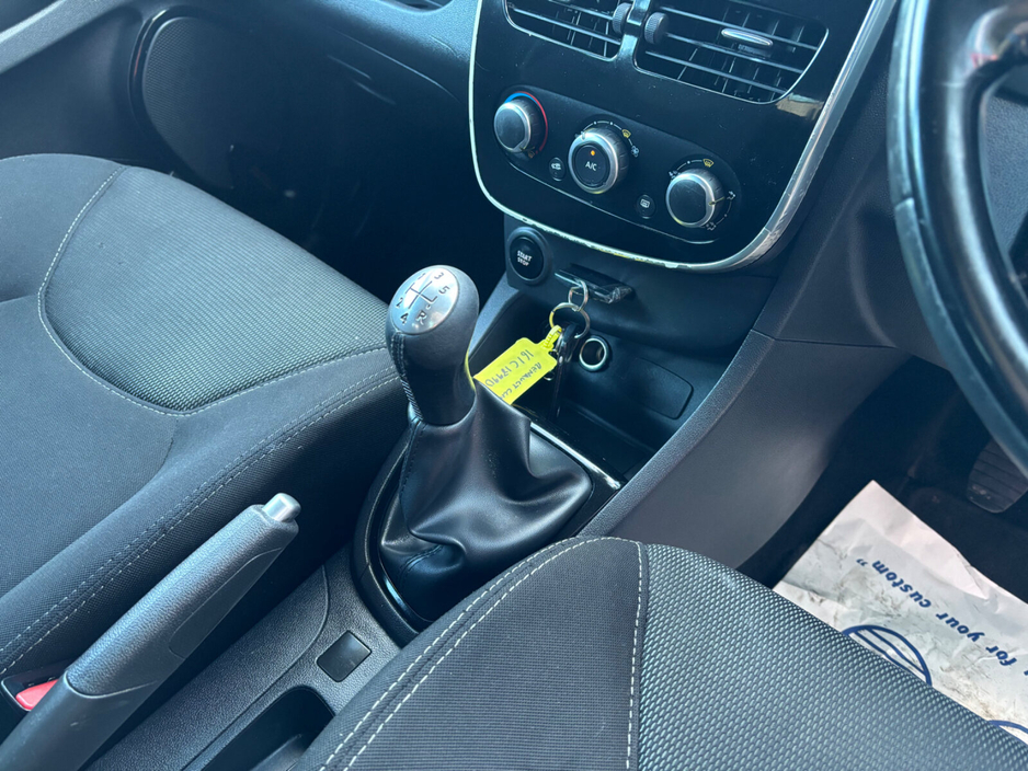 2016 Renault Clio 1.2 16V 75 DYNAMIQUE NAV €8,950