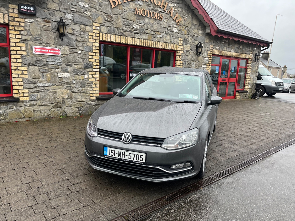 2015 Volkswagen Polo - image 6