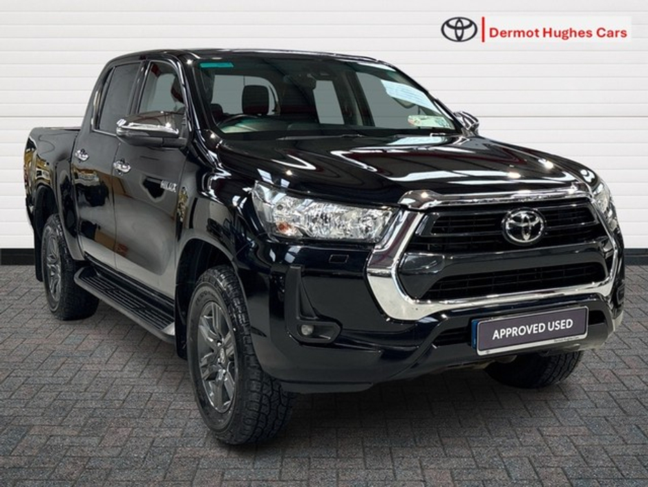 2022 Toyota Hilux 2.4 SR5 DOUBLE CAB 4DR €38,500
