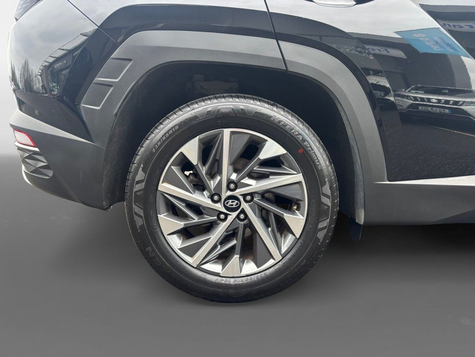 2022 Hyundai Tucson - image 14