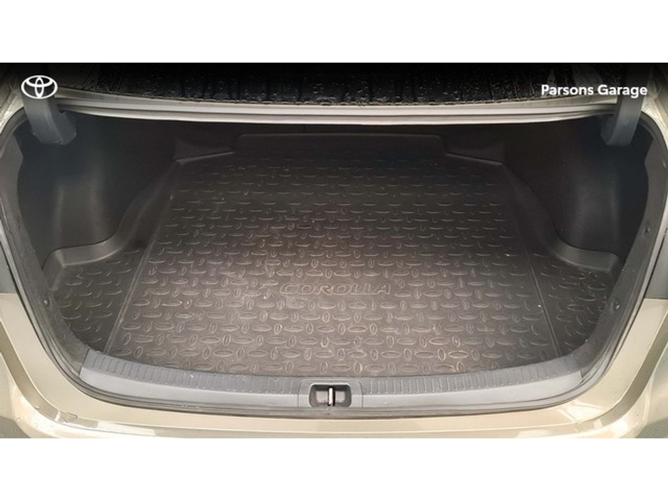 2019 Toyota Corolla - image 13