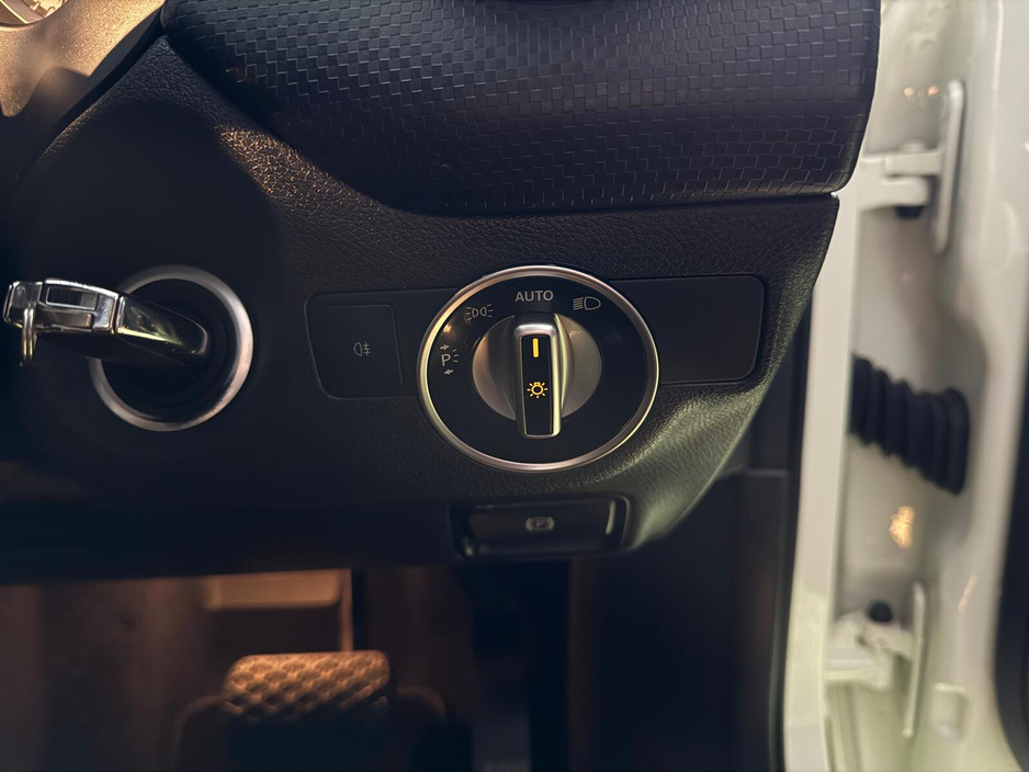 2013 Mercedes-Benz A Class - image 19