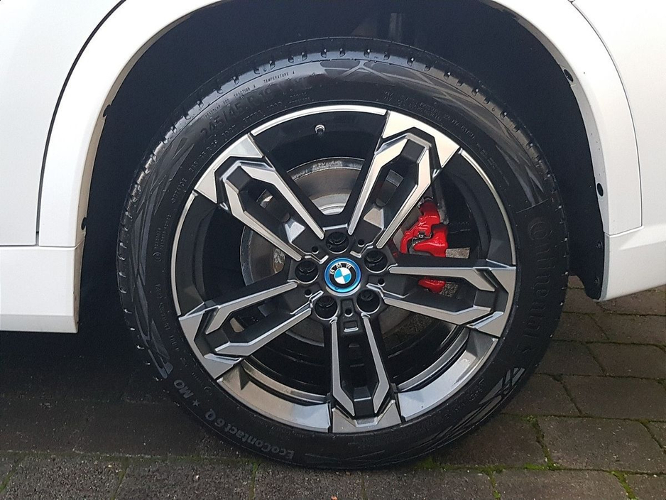 2025 BMW X1 xDrive30e M Sport Pro €61,995