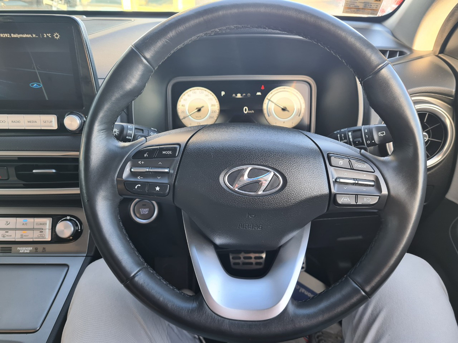 2023 Hyundai Kona - image 11