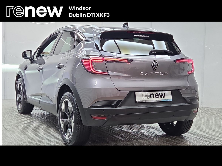 2025 Renault Captur TCe 90 Techno €29,995
