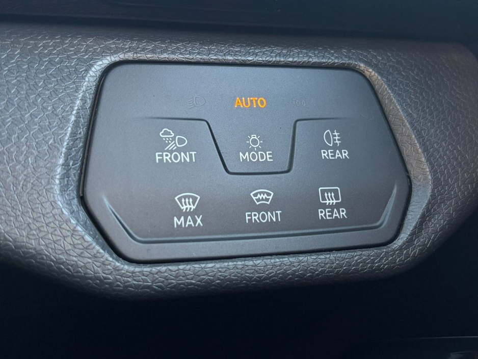 2022 Volkswagen ID.4 GTX 220 KW GTX Business 77KWH 299HP €26,990