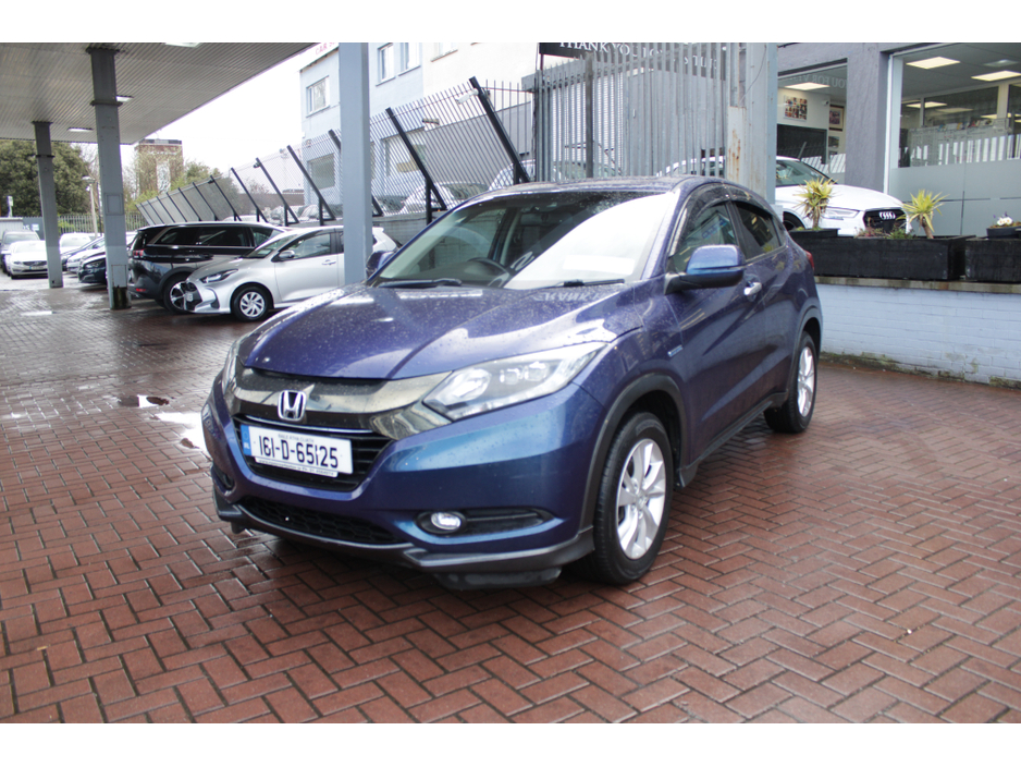 2016 Honda Vezel - image 8