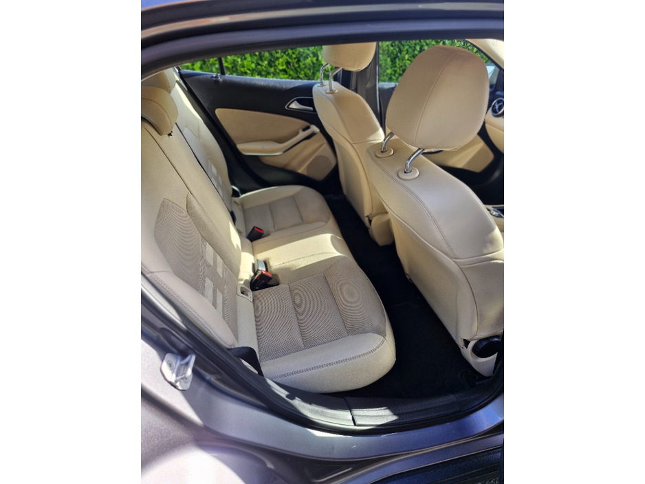 2014 Mercedes-Benz GLA Class - image 17