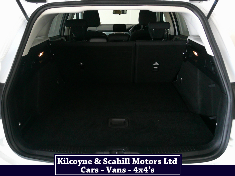 2020 Ford Focus - image 21