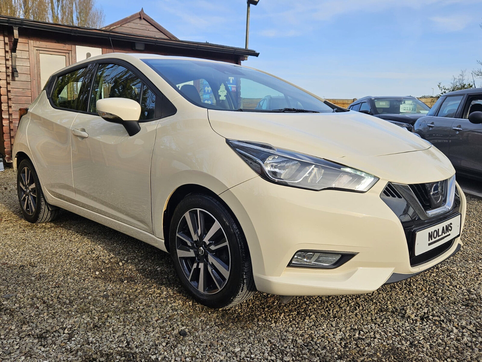 2017 Nissan Micra - image 10