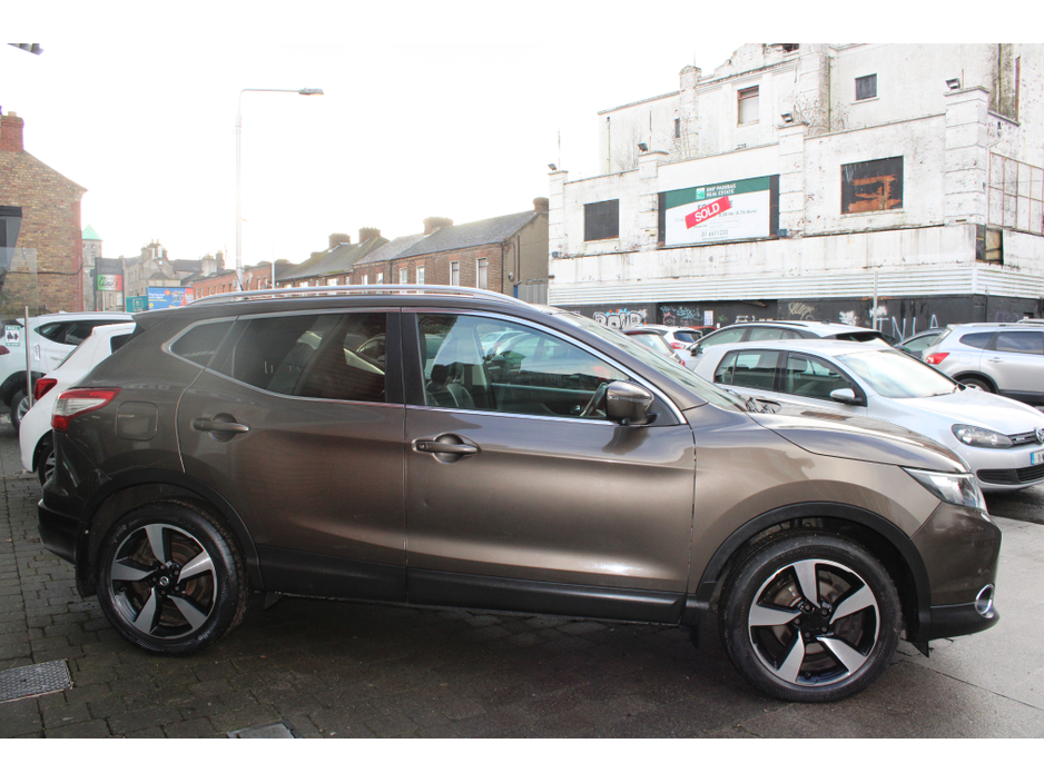 2017 Nissan Qashqai 1.6 SV SUNROOF PREMIUM AUTOMATIC €12,950