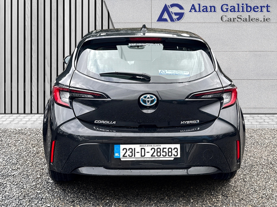 2023 Toyota Corolla HYBRID LUNA Automatic