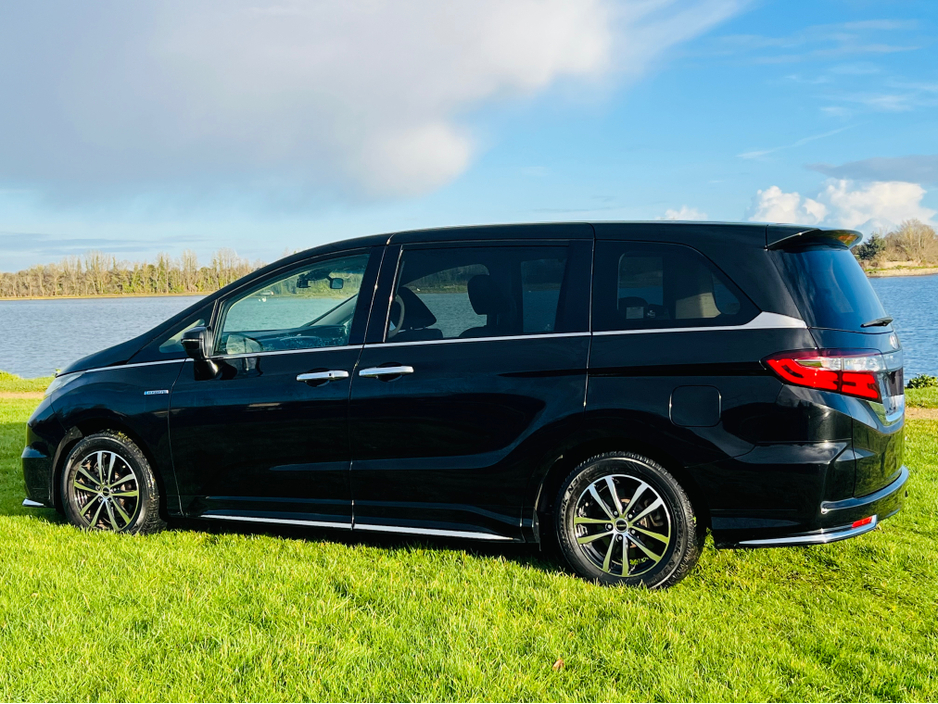 2017 Honda Odyssey 2.4 AUTOMATIC  HYBRID €21,950