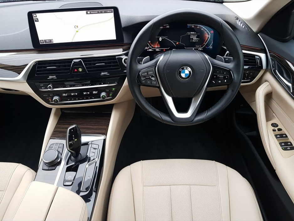 2023 BMW 5 Series 520d SE €46,995