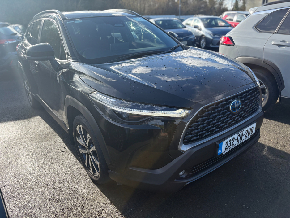 2023 Toyota Corolla LUNA SPORT 4DR A AUTO €33,950