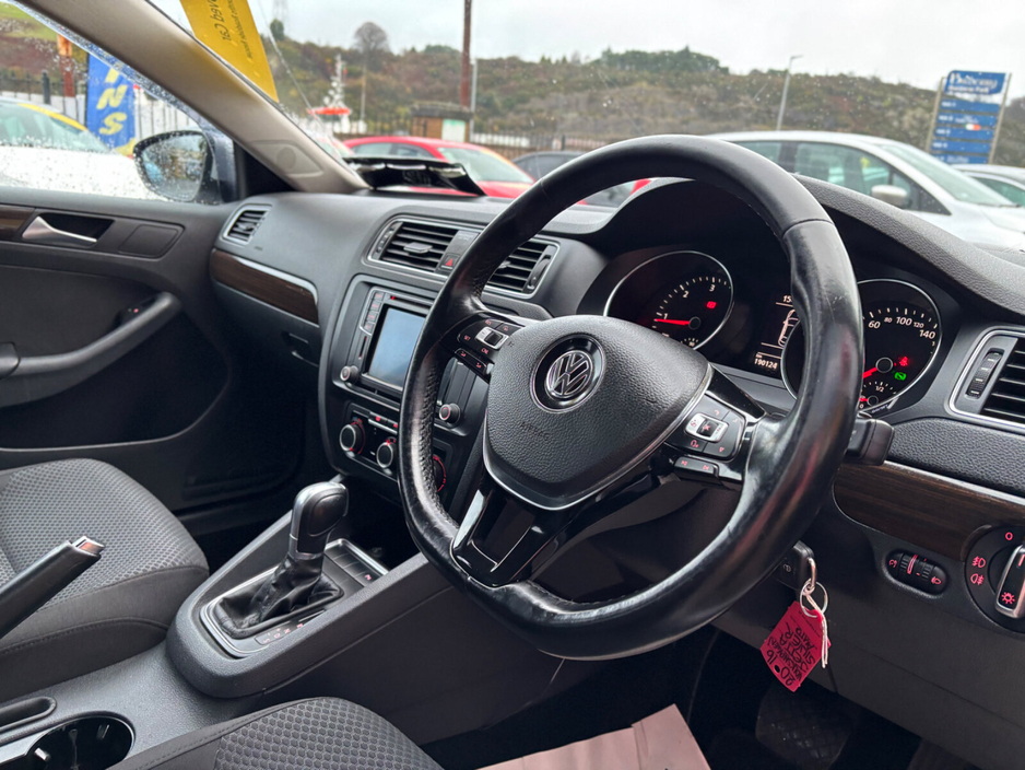 2016 Volkswagen Jetta 2.0 TDI DSG 110HP Comfortline €10,950