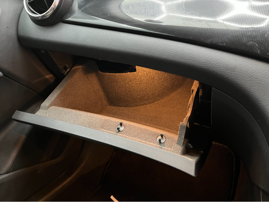 2017 Mercedes-Benz CLA Class €19950! 2017 MERCEDES-BENZ CLA180 1.6 AUTOMATIC / CRUISE CONTROL / REVERSE CAMERA / ELECTRIC MEMORY & HEATED SEATS / PADDLE SHIFTERS €19,950