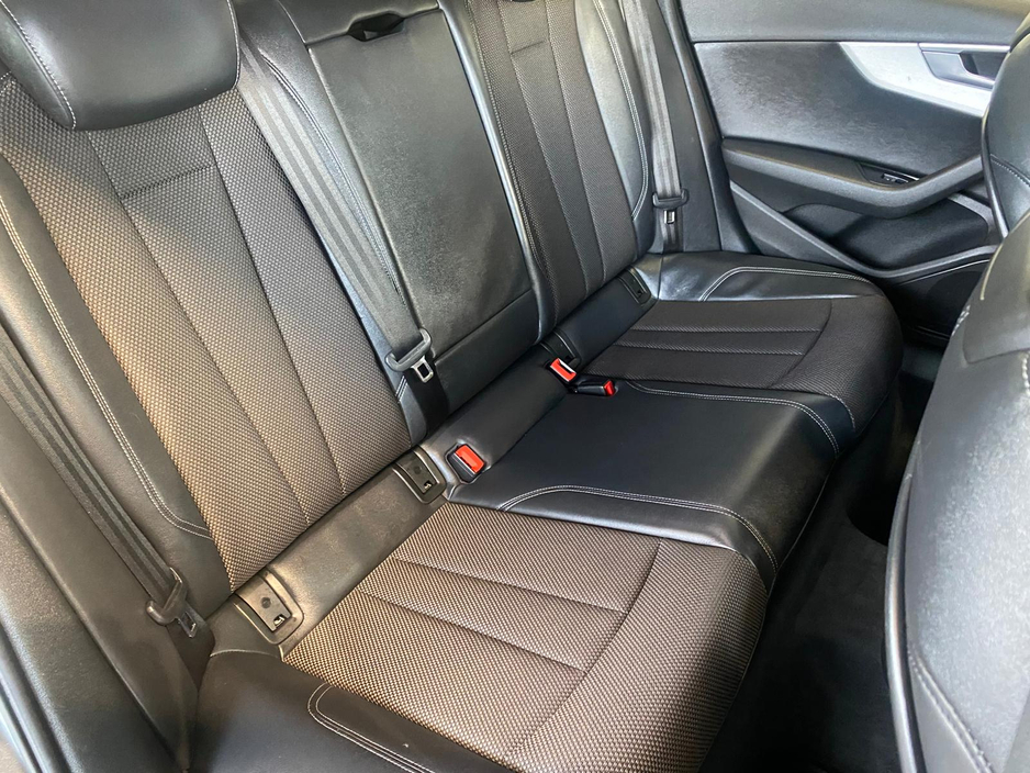 2017 Audi A4 - image 15