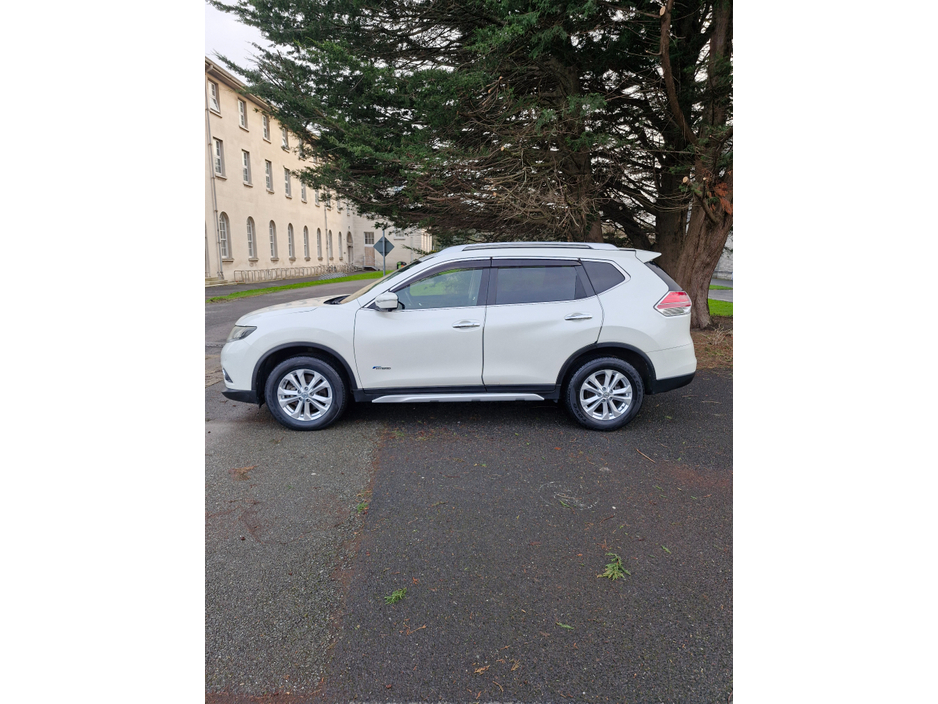 2015 Nissan X-Trail HNT32 5DR AUTO €15,995