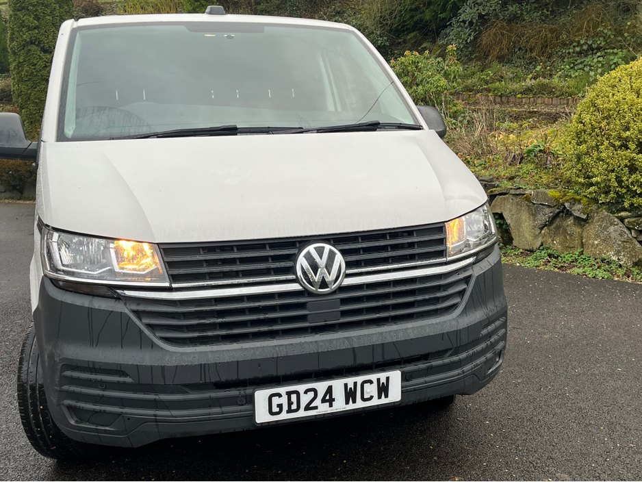 2024 Volkswagen Transporter T28 STARTLINE TDI P/V €25,950