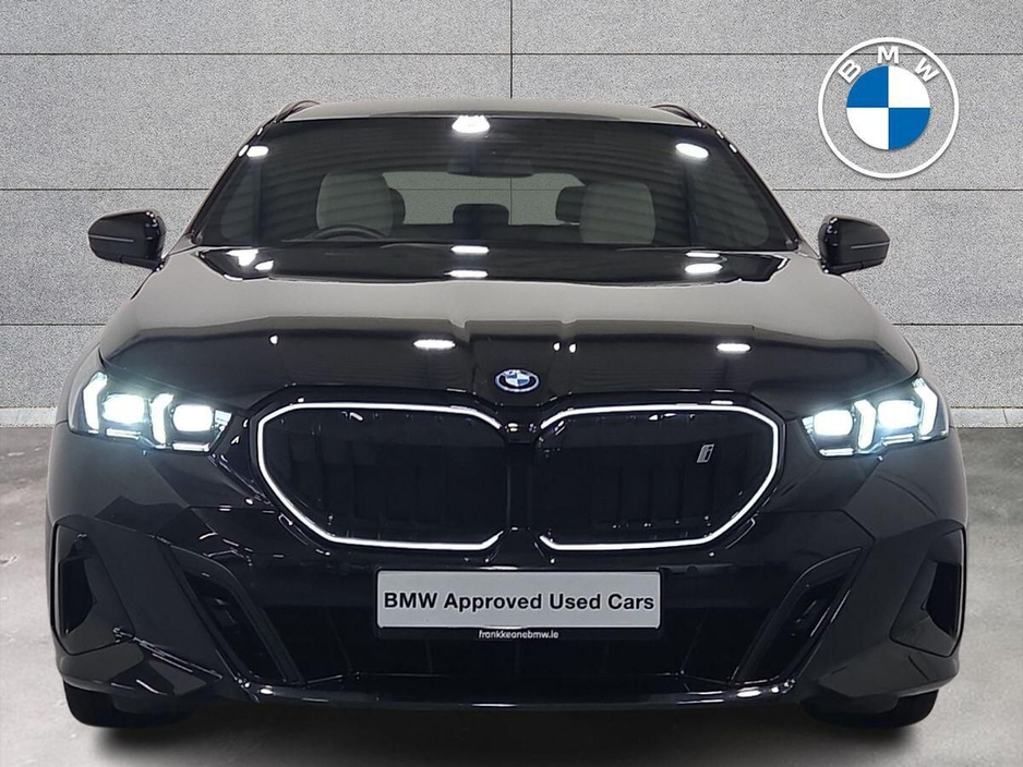 2025 BMW i5 - image 16