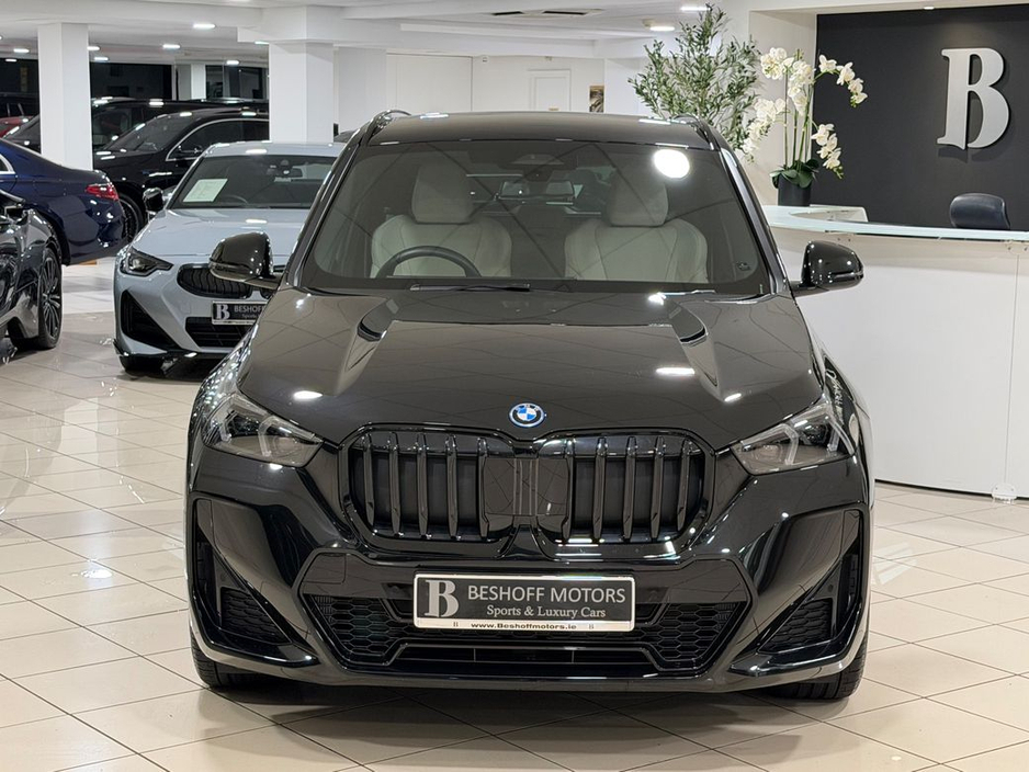 2025 BMW X1 25e M-SPORT PRO X-DRIVE=IVORY LEATHER//HUGE SPEC//AS NEW=2 YEAR BMW WARRANTY=TAILORED FINANCE PACKAGES AVAILABLE=TRADE IN'S WELCOME €53,995