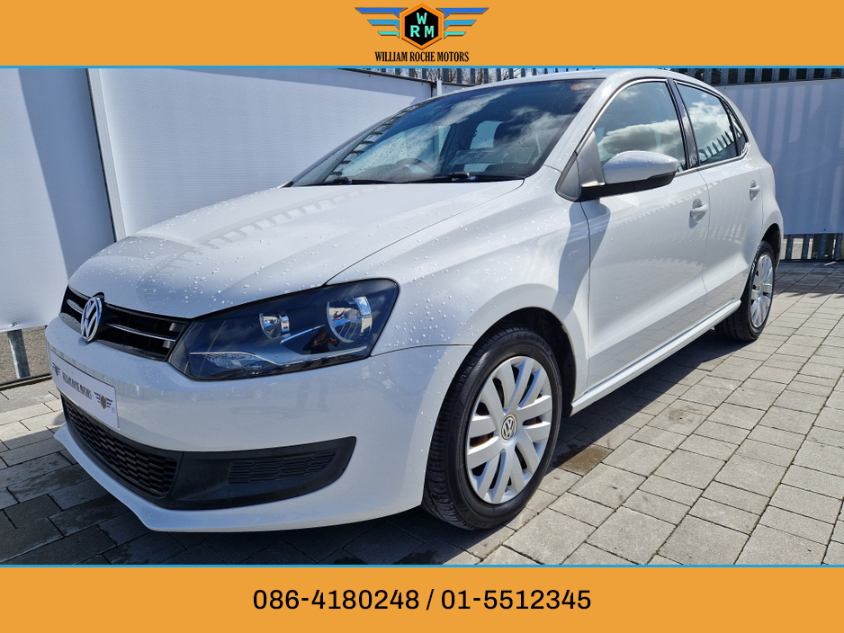 2013 Volkswagen Polo - image 4