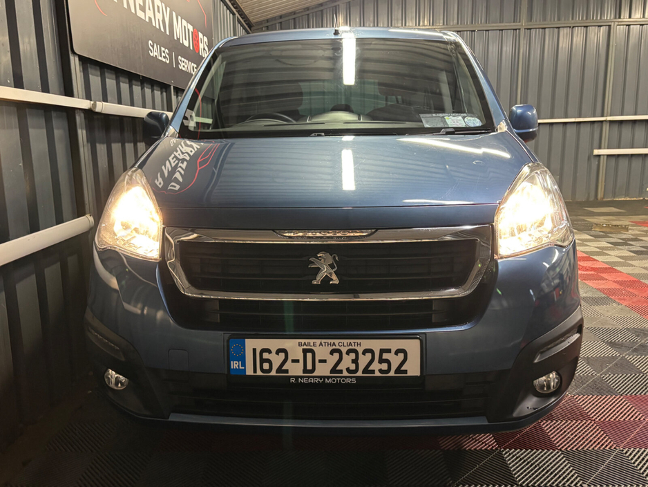 2016 Peugeot Partner Tepee - image 7