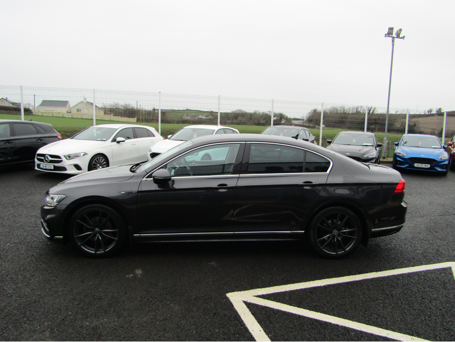 2022 Volkswagen Passat R-LINE 2.0 TDI D7F 150 4DR AUTO