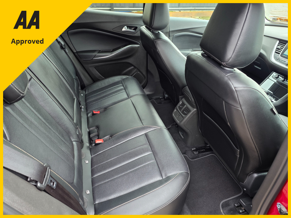 2021 Opel Grandland X - image 14