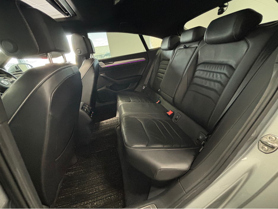 2018 Volkswagen Arteon - image 12