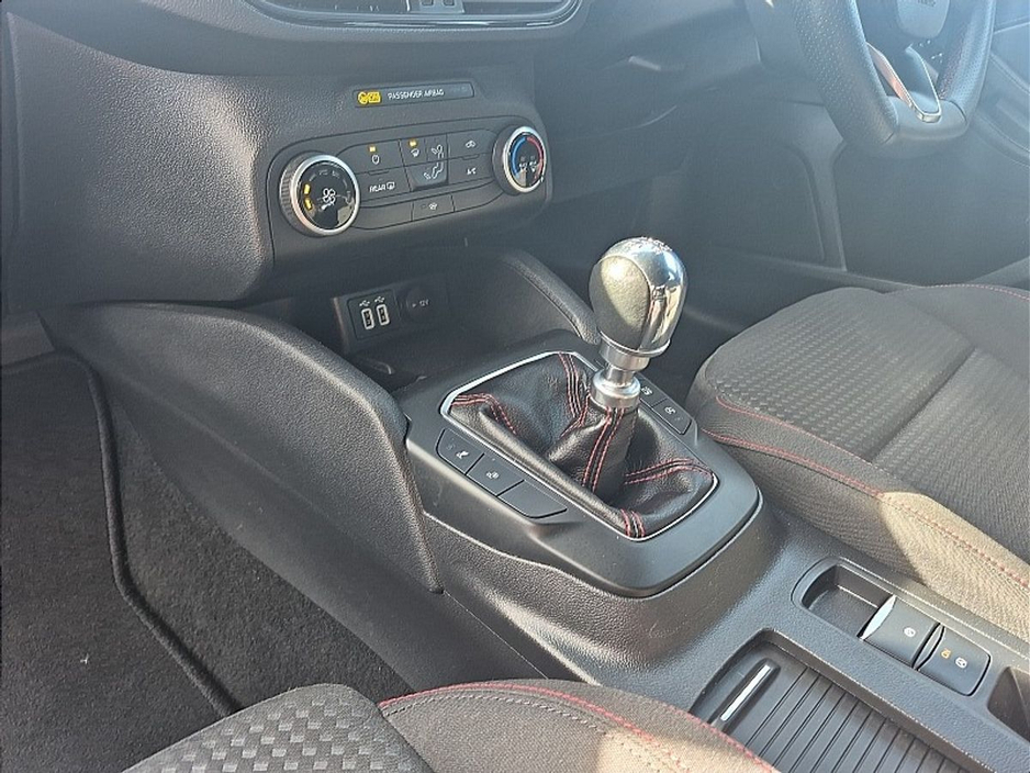 2021 Ford Focus - image 20