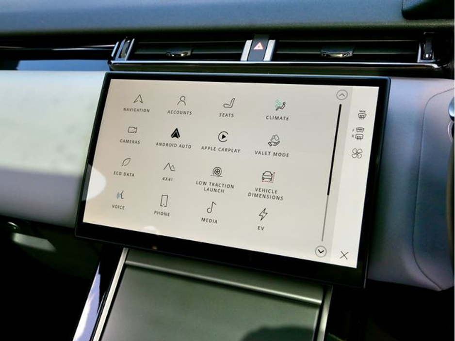 2025 Land Rover Range Rover Velar - image 24